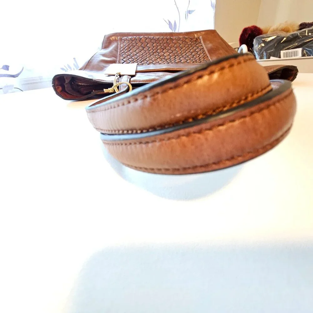 Tommy Bahama Brown Leather Shoulder Bag - Picture 11 of 14